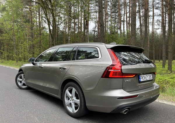 Volvo V60 cena 99900 przebieg: 126000, rok produkcji 2019 z Konin małe 191